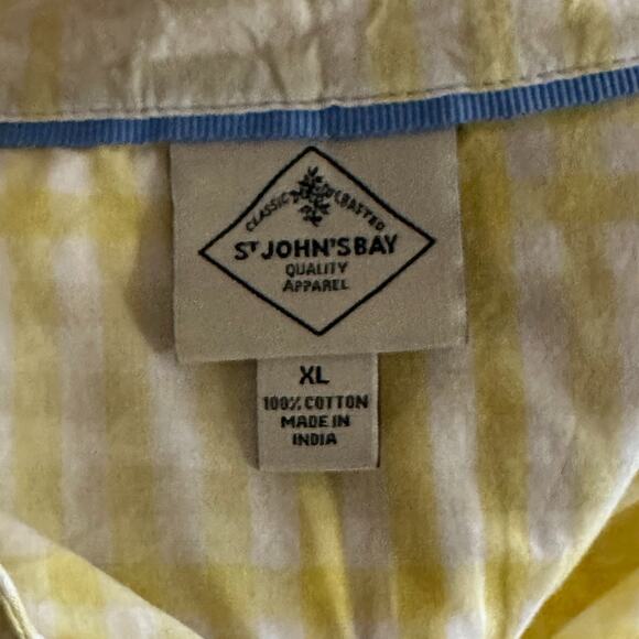 St. John’s Bay Women’s White & Yellow Checkered Button Down Shirt, XL, NWT - Picture 4 of 5